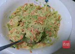 Illustration of how to make vegetable radish meatballs 6