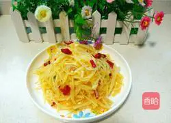 Illustration of how to make shredded potatoes 10