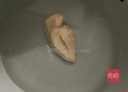 Illustration of how to make lemon shredded chicken 2