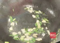 Illustration of how to make zucchini with tomato sauce 5