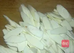 Illustration of how to make stir-fried yam slices 1