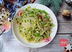 Illustration of how to make stir-fried soybean sprouts 16