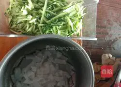 How to mix cucumbers with facelift Illustration 2