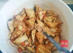 Illustration of how to make fried tofu with mushrooms 12