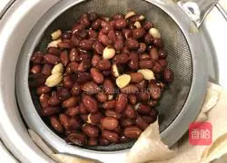 Illustration of how to make steamed wild vegetables with rice flour 14