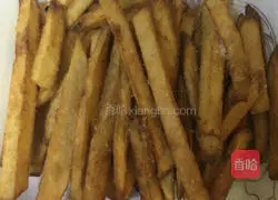 Illustration of how to make homemade French fries 5