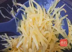 Illustration of making sauce-flavored potato shreds 7