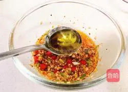 Illustration of how to make cold fungus, cucumber and yuba 7