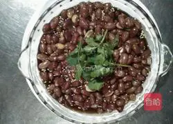 Vinegar soak Illustration of how to make peanuts 5