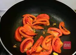 Saute tomatoes Illustration of how to make zucchini 6