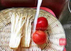 Enoki mushroom tomato tofu soup recipe 2