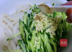 Illustration of how to make beef tendon noodles with cucumber (sesame sauce) 6