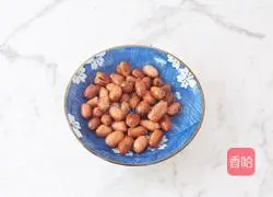 Illustration of how to make spicy and sour sweet potato noodles 4