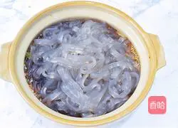 Illustration of how to make spicy and sour sweet potato noodles 18