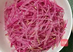 Illustration of how to make sweet and sour radish 3