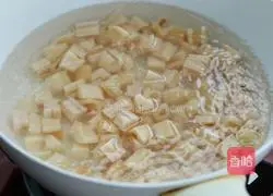 Illustration of how to make sweet and sour lotus root 5