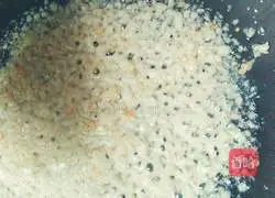 Illustration of how to make Golden Garlic Luffa Gu 5