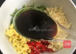 Illustration of how to make cold fern root powder 5