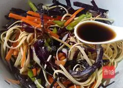 Illustration of how to make cold vegetable dishes 12