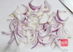 Illustration of how to make plain fried silk 3