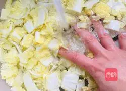 Illustration of how to make fried baby cabbage with native eggs 2