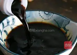 Illustration of how to make homemade cucumber pickles 10