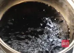 Illustration of how to make thousands of brine rolls 4