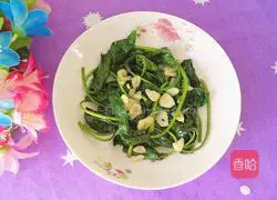 Illustration of how to stir-fry sweet potato leaves 11