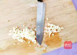 Garlic spinach recipe illustration 5