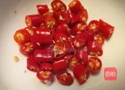 Illustration of how to make cold cucumber 7