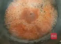 Illustration of how to make chrysanthemum and oyster mushrooms in tomato juice 10