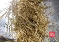 Illustration of how to make bean sprouts vermicelli with cakes 13