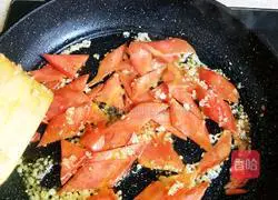 Illustration of how to make garlic snow peas 8