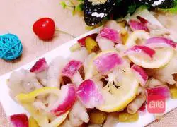 Illustration of how to soak chicken feet 9