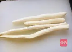 Stir-fried Illustration of how to make yam 1