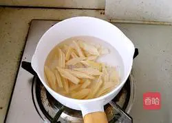 Illustration of how to make cold yuba 2