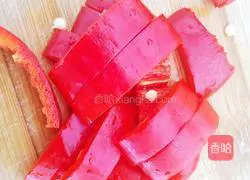 Illustration of how to make cucumber mixed with fungus 4