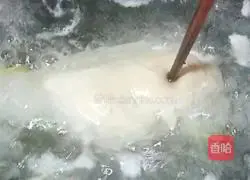 Illustration of how to make cold shredded chicken 4