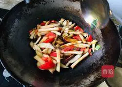 Illustration of how to stir-fry tomatoes and eggplants 6