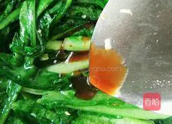 Illustration of how to make lettuce leaves in oyster sauce 6