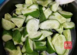 Illustration of how to cook small milk melon with sauce (no oil) 3