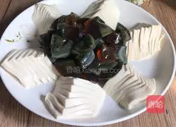 Illustration of how to make preserved egg tofu 8
