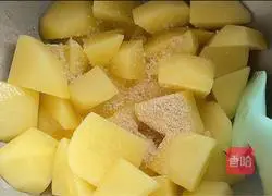 Illustration of how to make fried potato cubes 4