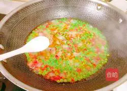 Illustration of how to cook peas, carrots and potatoes 12