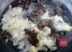 Illustration of how to make cold double ears 5