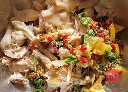 Home version of shredded chicken illustration 5