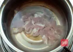 Illustration of how to make loofah soup 4