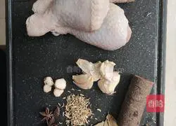 Illustration of how to make savory shredded chicken 1