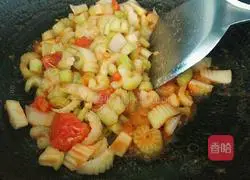 Illustration of how to cook celery with tomatoes 8