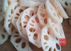 Illustration of how to make sweet and sour lotus root slices 2